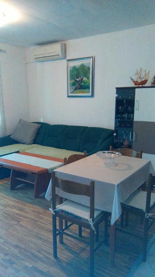 Kvarik Apartment Rijeka Luaran gambar